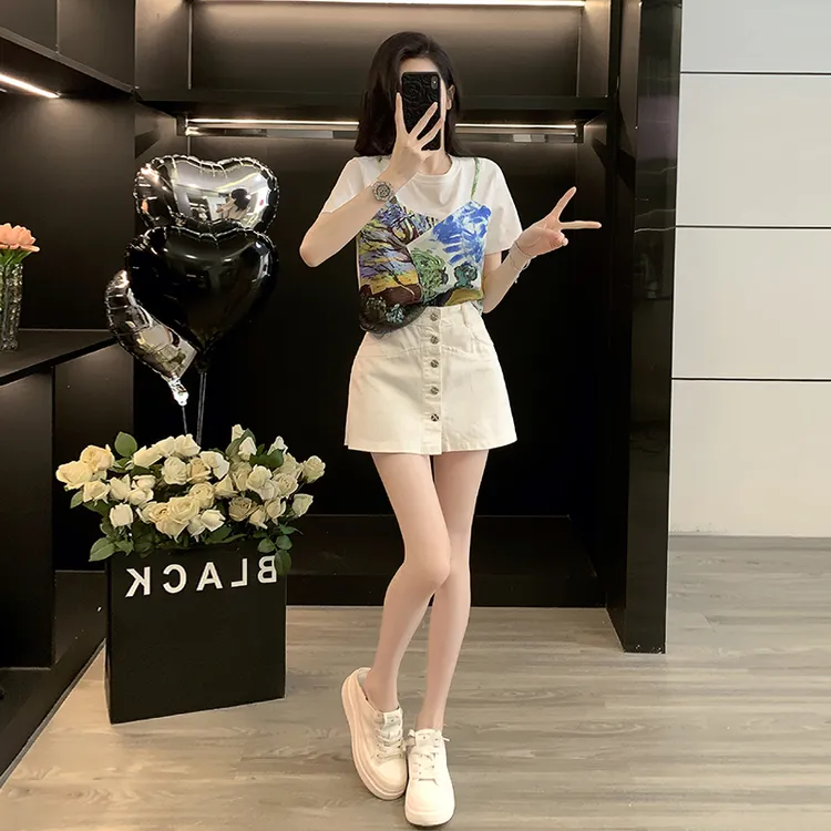 韩版假两件网红短袖T恤显瘦白色高腰牛仔短裙裤气质减龄时尚套装