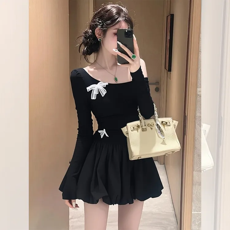 漂亮出片衣服女装秋冬高级感高贵气质黑色斜肩露肩包臀短裙连衣裙