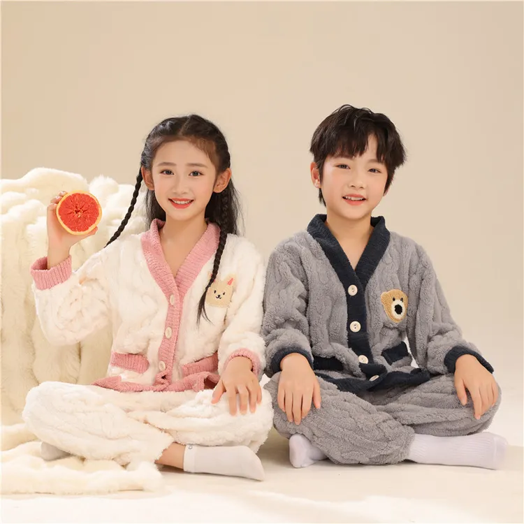 儿童珊瑚绒睡衣女孩秋季款加绒加厚宝宝中大童男孩法兰绒家居服