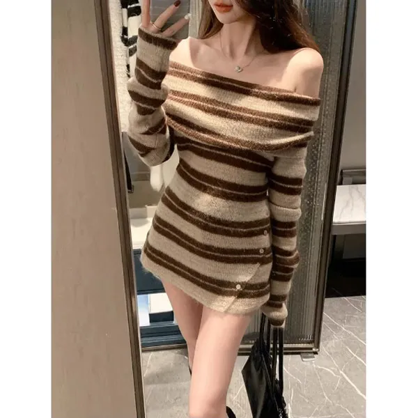 一字肩条纹撞色针织长袖连衣裙女秋季新款高级感气质显瘦包臀裙子
