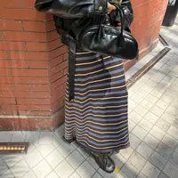 【逸语服饰】2025秋季新款韩系气质时髦单品撞色条纹针织修身半身裙