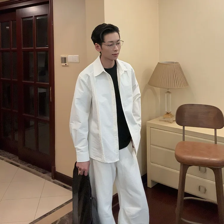 2025秋季老钱风刺绣雕花衬衫领休闲百搭宽松衬衣上衣白色简约男士