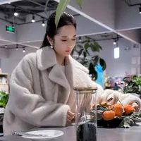 人造皮草 【木木琳专属】极简百搭长大衣244W084G||X.W限量