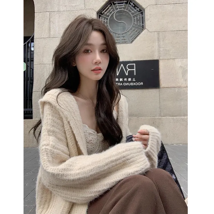 韩版百搭连帽针织开衫女秋冬宽松慵懒风氛围感加厚毛衣外套高级感