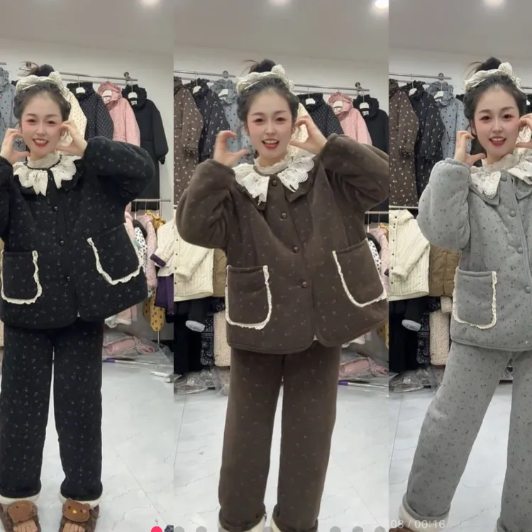 冬季三色蕾丝印花三层加厚绒家居服套装（软软糯糯）