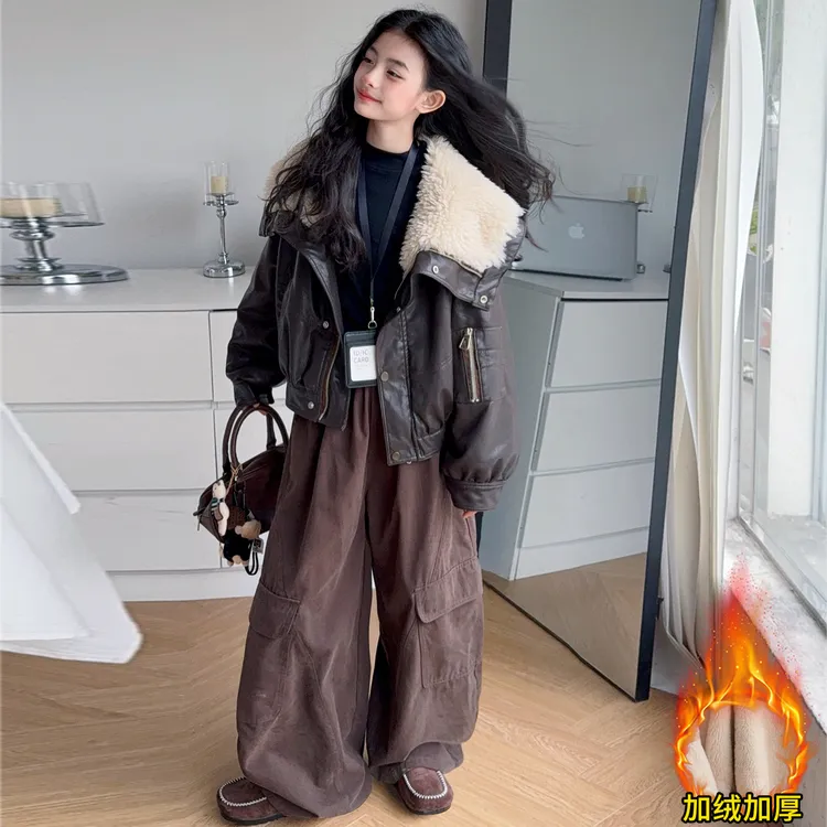 女童加绒加厚皮衣冬装2025新款潮酷女大童大翻领皮毛一体夹克外套