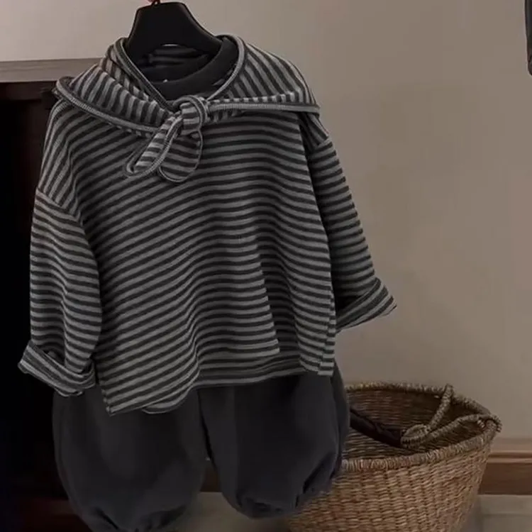 男童秋季套装2025新款洋气儿童圆领条纹卫衣加披肩两件套男孩卫裤