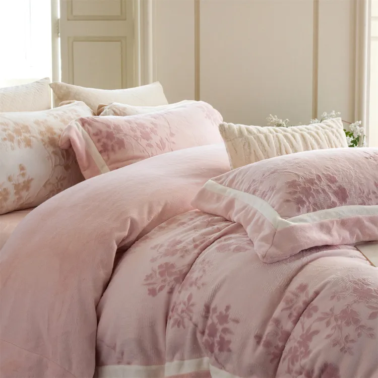 不老的爷爷2025新款秋冬轻奢煦暖绒雕花绒系列四件套床上用品QDM