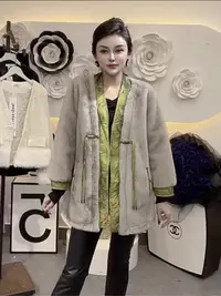 新款女士国风雪兰貂外套