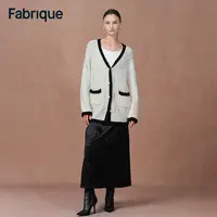 Fabrique Prela 秋冬白山茶绵羊毛撞色镶边绞花法式宽松针织开衫
