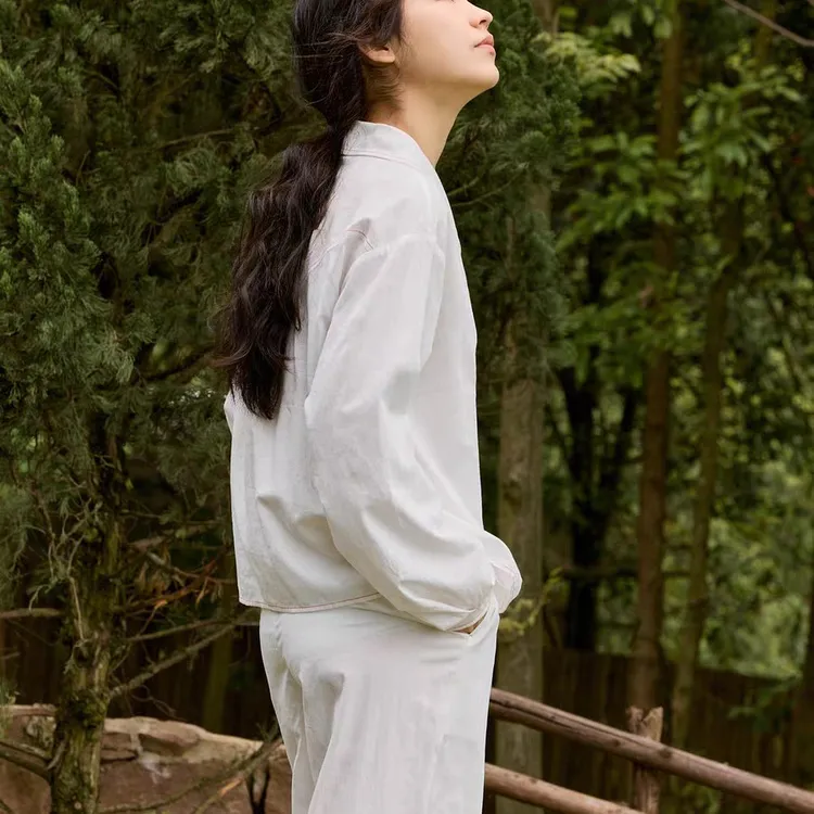 家居服时尚休闲女士宽松透气复古白色纯色长袖