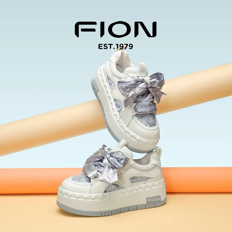 Fion/菲安妮女鞋2025秋季新款百搭休闲板鞋厚底小众设计感