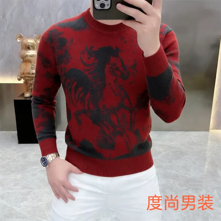 男士冬季新款红色马年圆领针织毛衣提花时尚保暖针织毛衣打底衫
