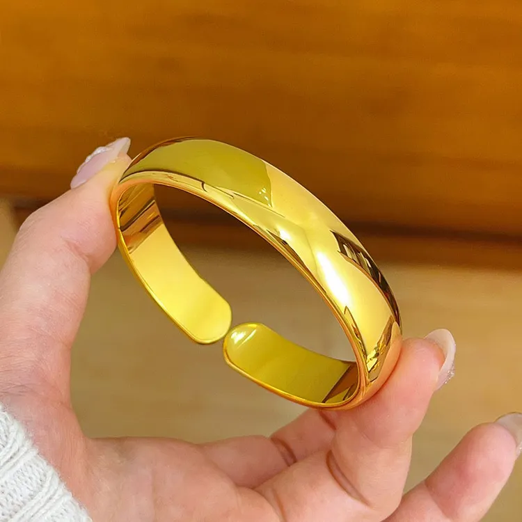 铜合金手镯 开口光面泥鳅背手镯素圈传承轮胎金镯子女轻奢高级