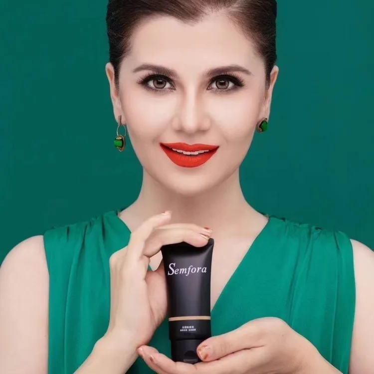 semfora无瑕紧致粉底液