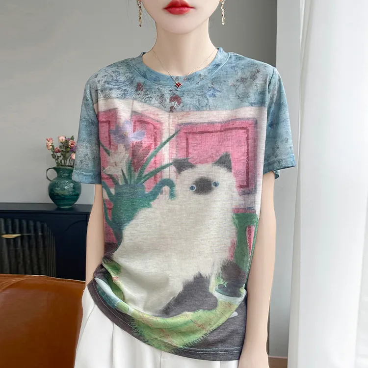 壁画猫咪彩色晕染夏季轻薄正肩微宽松女时尚气质百搭短袖体恤