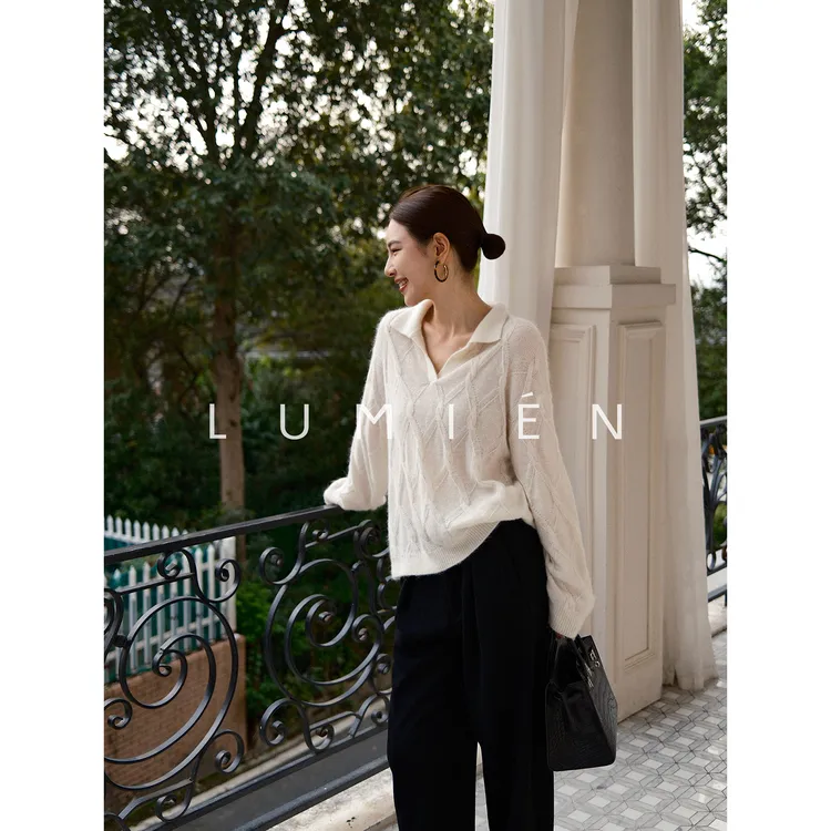 【LUMIEN 新品】“轻雅绞花”复古polo领设计立体绞花针织衫LX5FSS113
