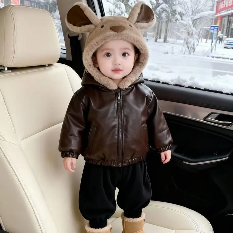 男女童秋冬季帅气皮毛一体外套2025新款儿童宝宝卡通毛绒连帽棉服
