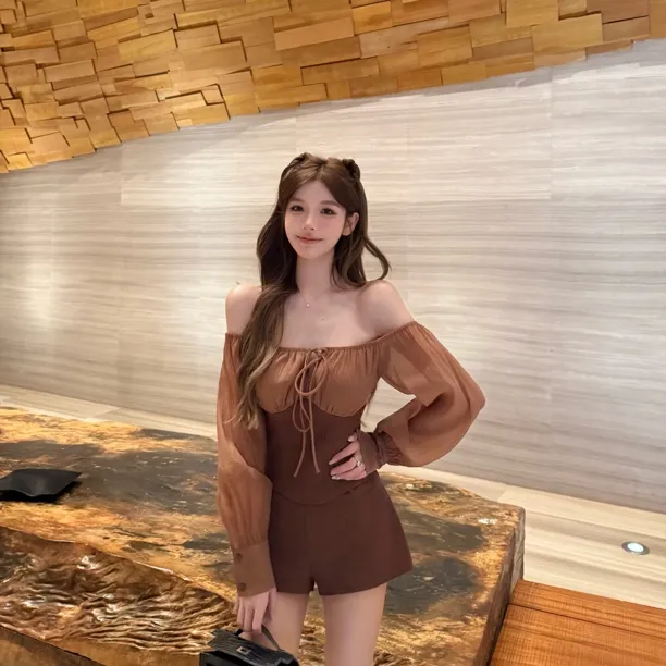 FAY【一抹焦糖】法式灯笼袖套装一字肩设计感小众洋气上衣裤子套装