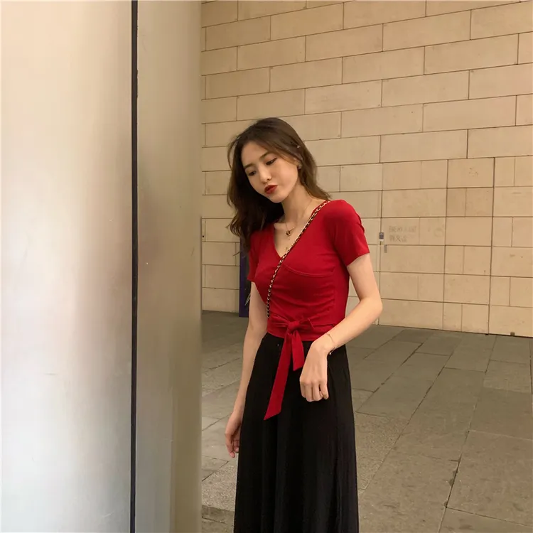 性感V领绑带短袖T恤女夏季设计感韩版修身打底衫显瘦绝美打底上衣