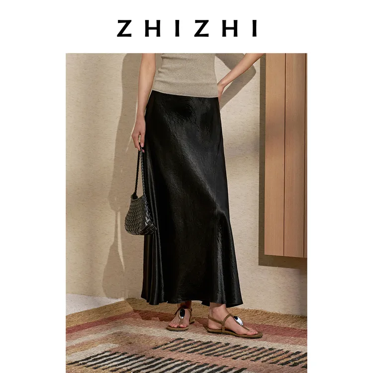 致知 剔银灯 缎面奢感优雅肌理醋纤鱼尾半身裙26夏ZZ2FMWBG037