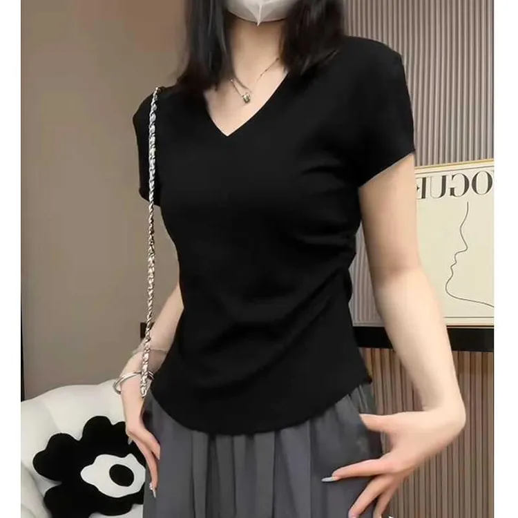 大码黑色v领正肩短袖t恤女夏季胖mm遮肚子法式褶皱不规则上衣