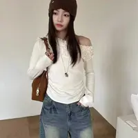 914/6822/156  拼接木耳边斜肩长袖T恤修身洋气短款