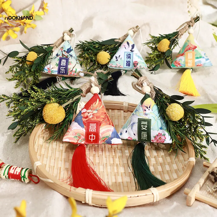 干花艾草香包挂饰端午节车载装饰香囊艾叶香料花束汉服随身小挂件