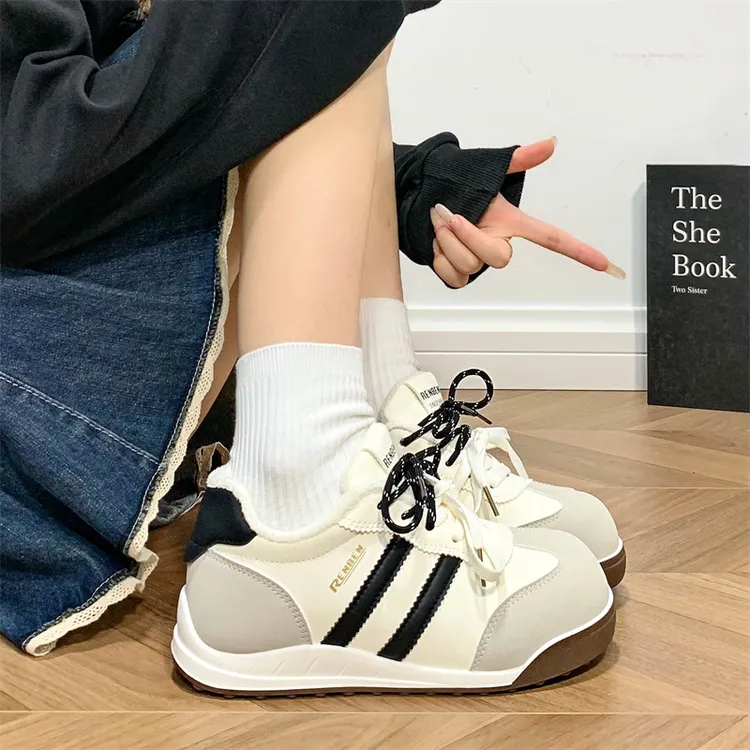 人本超火加绒加厚德训鞋女2025冬季新款保暖小白鞋女厚底网红爆款