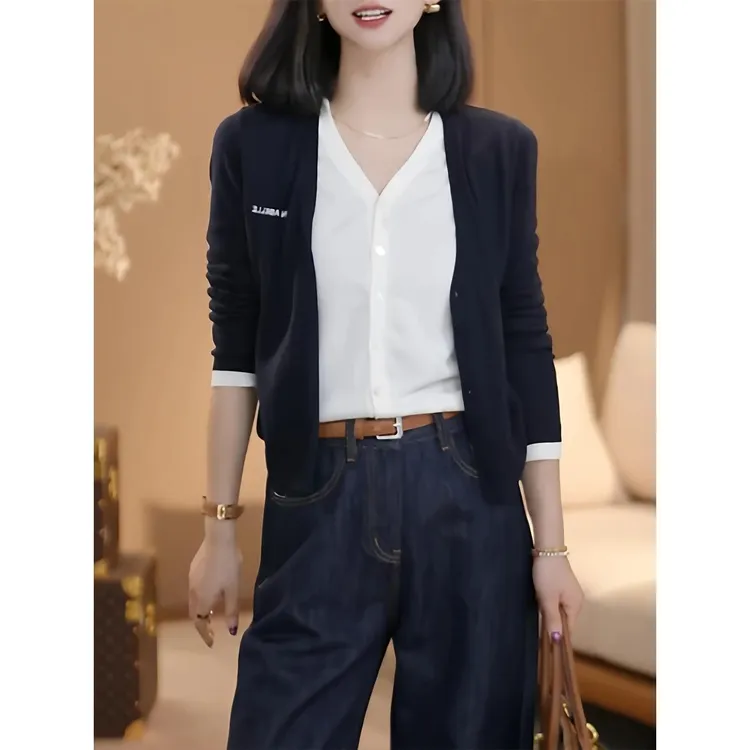 时尚精致假两件长袖针织开衫女2025秋季新款气质显瘦百搭毛衣3735