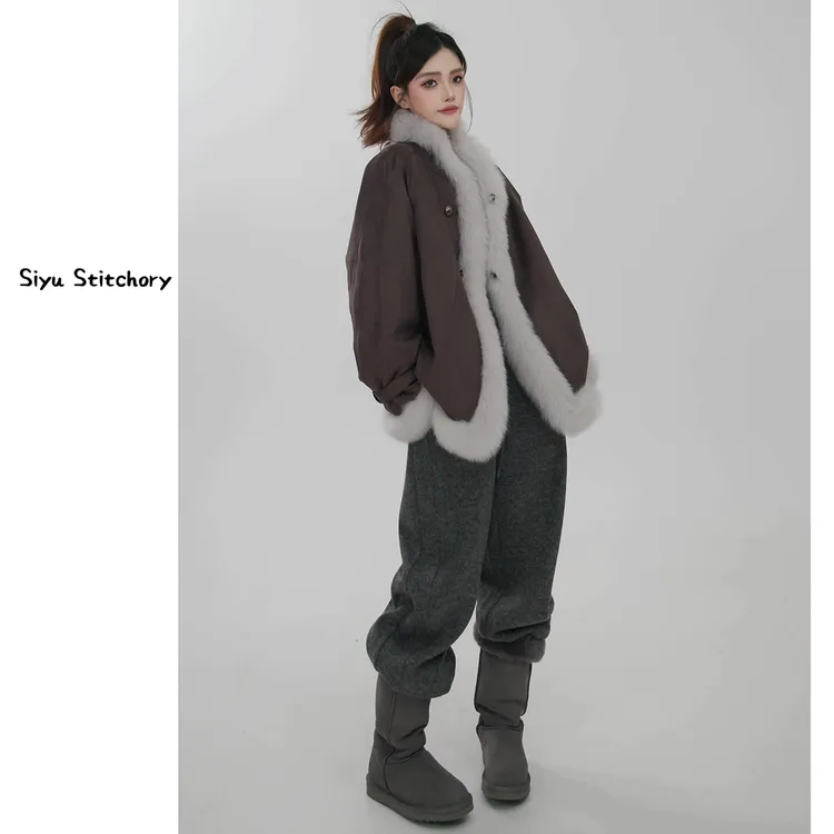 【思语】“冷风” CC25920 新款进口芬兰狐狸毛领鹅绒服