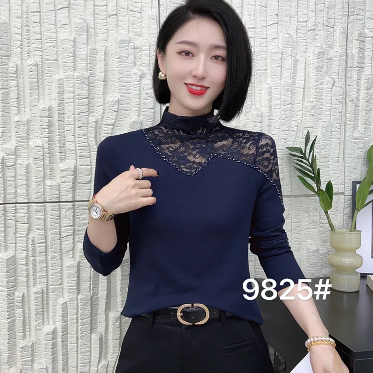 秋季新品镂空半高领常规女长袖蕾丝显瘦时尚网红气质百搭拼接9825