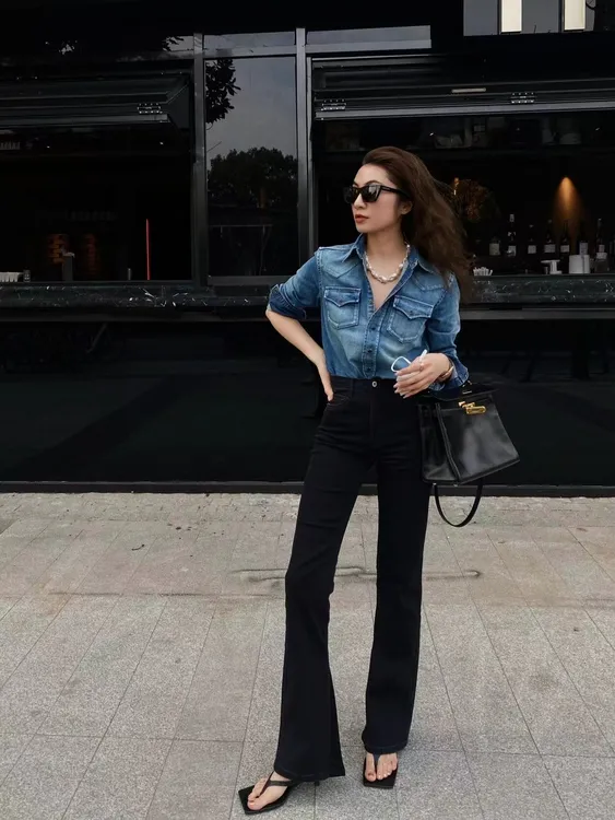 百搭喇叭裤阔腿长裤ins风时尚套装显瘦复古夏季短款微喇蓝色