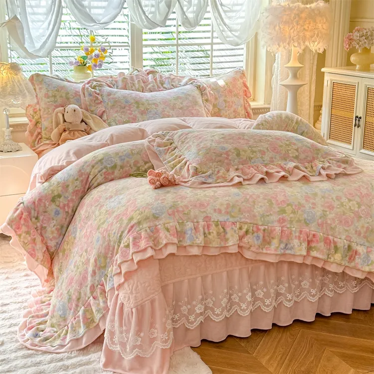 秋冬新款加厚牛奶绒公主风花边夹棉床盖款床裙高密度牛奶绒四件套