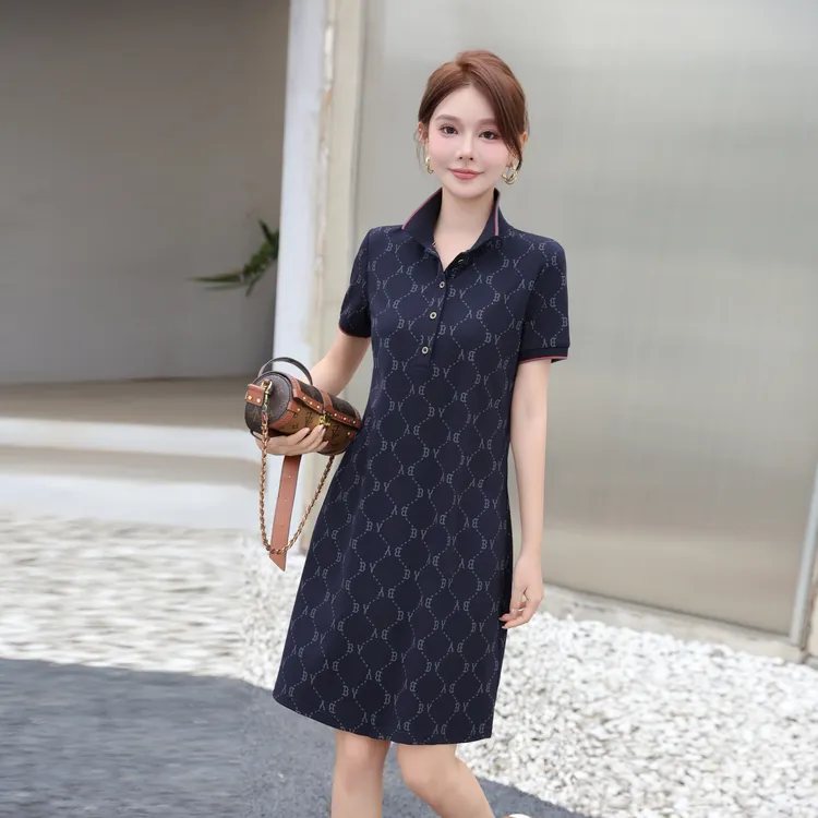 夏季新款时尚裙子修身薄款休闲百搭字母POLO衫女士翻领短袖连衣裙