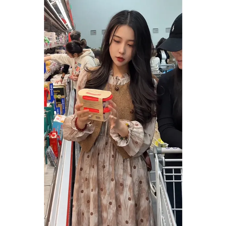 【大漂亮自制】2025新款套装香风马甲+花色连衣裙