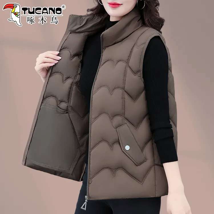 啄木鸟加绒加厚马甲女款小个子秋冬外套2026新款中年妈妈保暖马夹