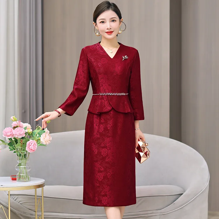 喜妈妈婚宴旗袍2025新款高贵洋气喜婆婆结婚礼服高端轻奢高级感