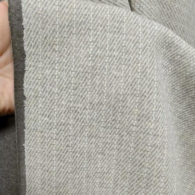 秋冬新款醋酸羊毛条纹布料，3个颜色，手感舒适柔软，幅宽裤子布料
