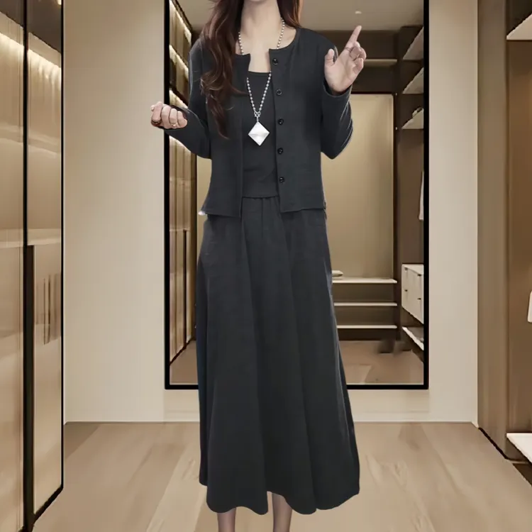 2025秋季慵懒三件套裙韩系气质针织开衫吊带裙子女显瘦半身裙套装