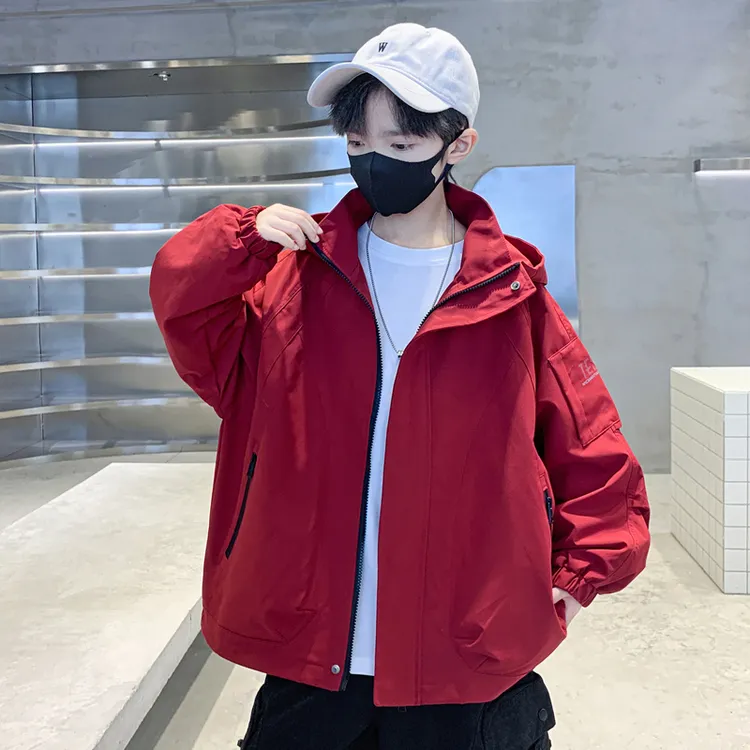 男童外套秋冬款6-12岁潮款儿童装中大童冬装连帽风衣男孩洋气休闲