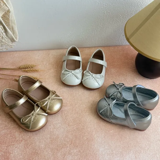 ZML 女童公主鞋秋季新款韩版雕花蝴蝶结金属色公主鞋圆头软底单鞋