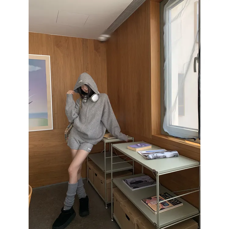 【星期天针织衫】秋冬韩系高级感慵懒风休闲宽松针织衫8091-S      