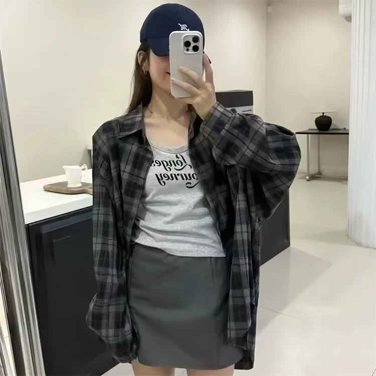 慵懒风薄款复古格子长袖衬衫女2025夏季新款宽松休闲百搭衬衣外套