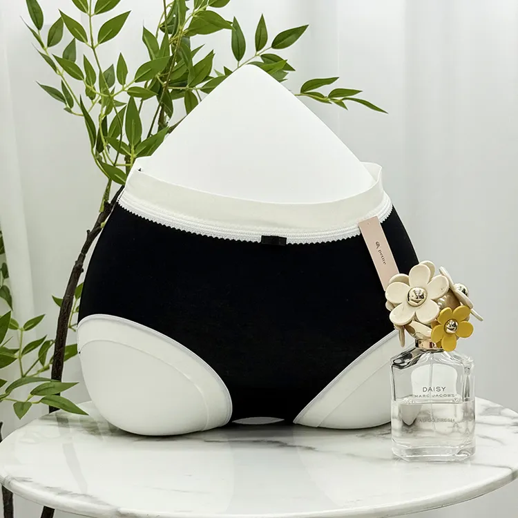 村长-三条装柔软莱赛尔纤维内裤透气高弹无痕女士平角内裤三角裤