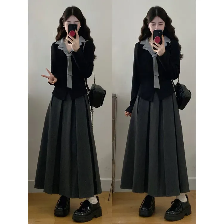 大码女装气质设计感胖mm假两件翻领刺绣上衣百褶长裙两件套0106