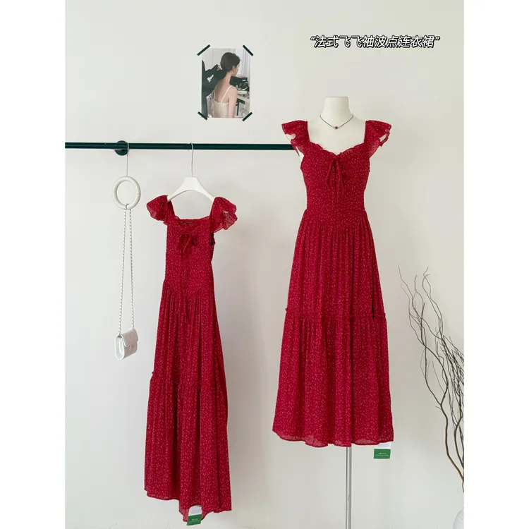 白水女 海岛繁花 小飞袖露背连衣裙女显瘦温柔百搭海边度假连衣裙