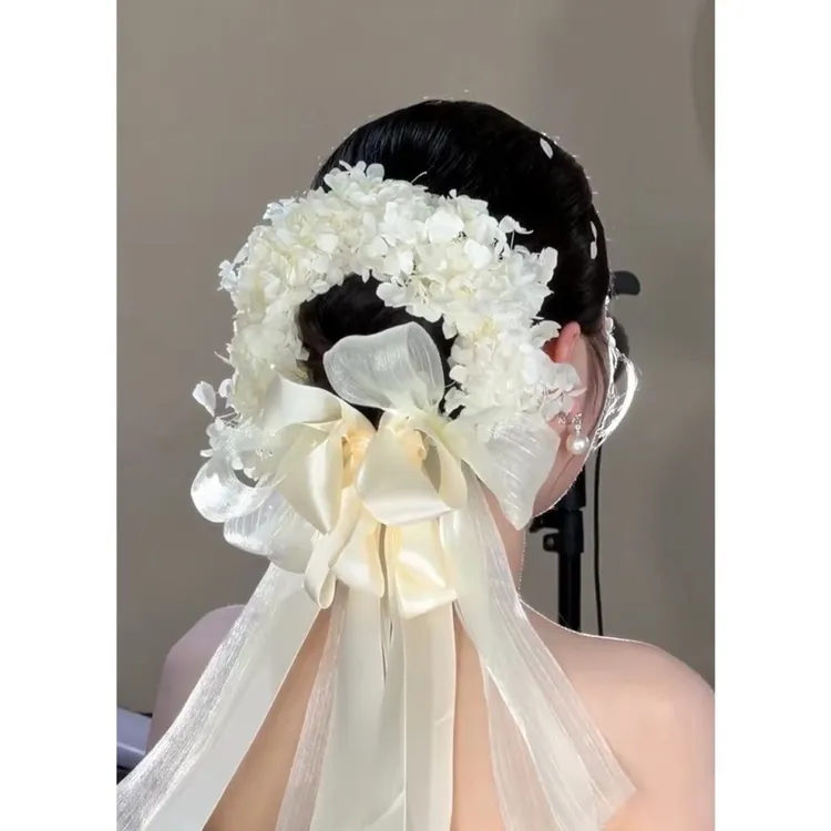 婚庆饰品 新款新娘仿真花环头饰永生花蝴蝶结婚纱礼服发饰品超仙