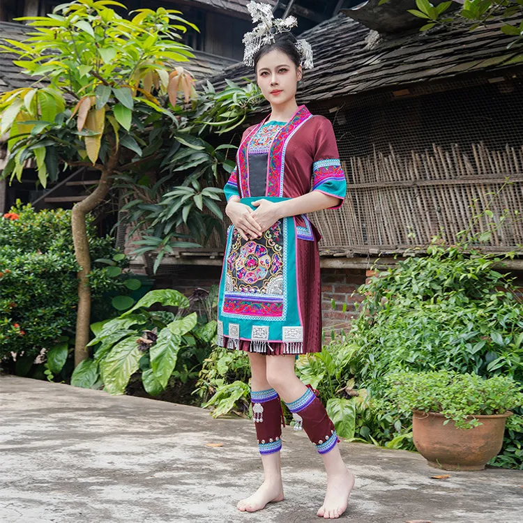 侗族服装女百褶裙贵州广西少数民族舞台装演出服民族风苗族舞蹈服