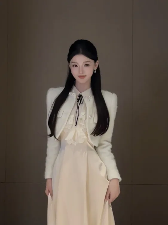 春日部【希腊爱神】法式珍珠领短款小香风外套01269